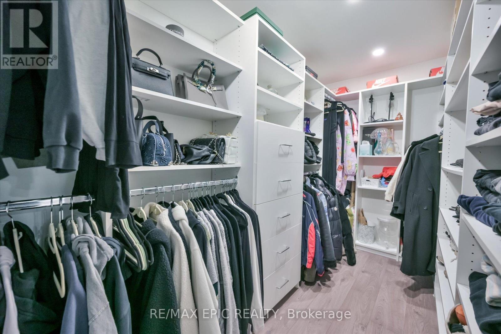 33 Emmett Place, Whitby, Ontario  L1R 2B4 - Photo 35 - E13023274