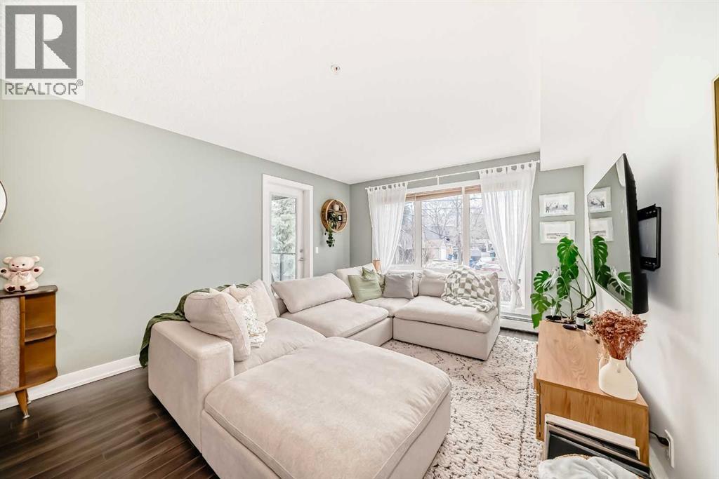 210, 611 Edmonton Trail Ne, Calgary, Alberta  T2E 3J3 - Photo 16 - A2303736