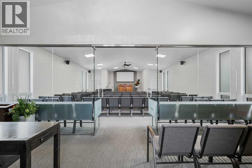 232 8a Street NE, Calgary, Alberta  T2E 4J1 - Photo 6 - A2269236