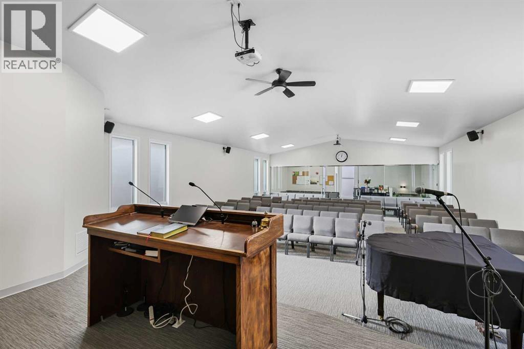 232 8a Street NE, Calgary, Alberta  T2E 4J1 - Photo 13 - A2269236