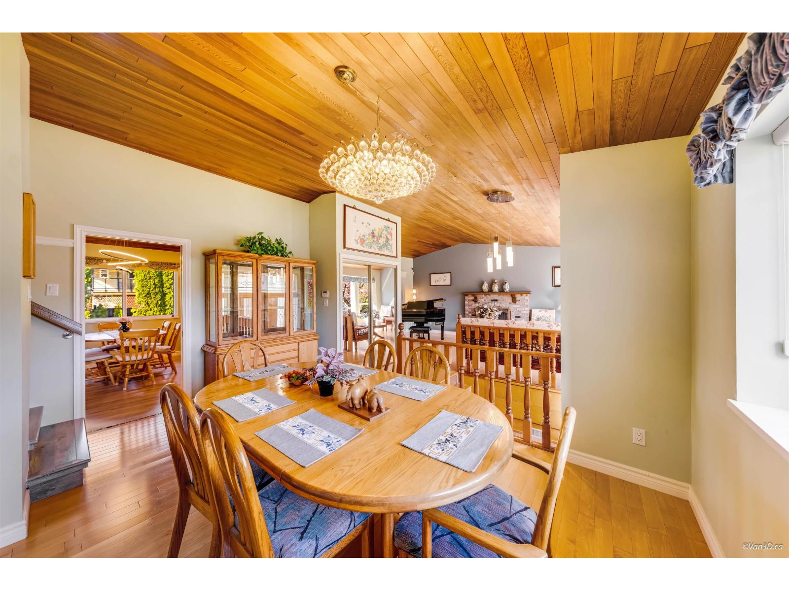 11761 Cascade Drive, Delta, British Columbia  V4E 3C3 - Photo 6 - R3113763