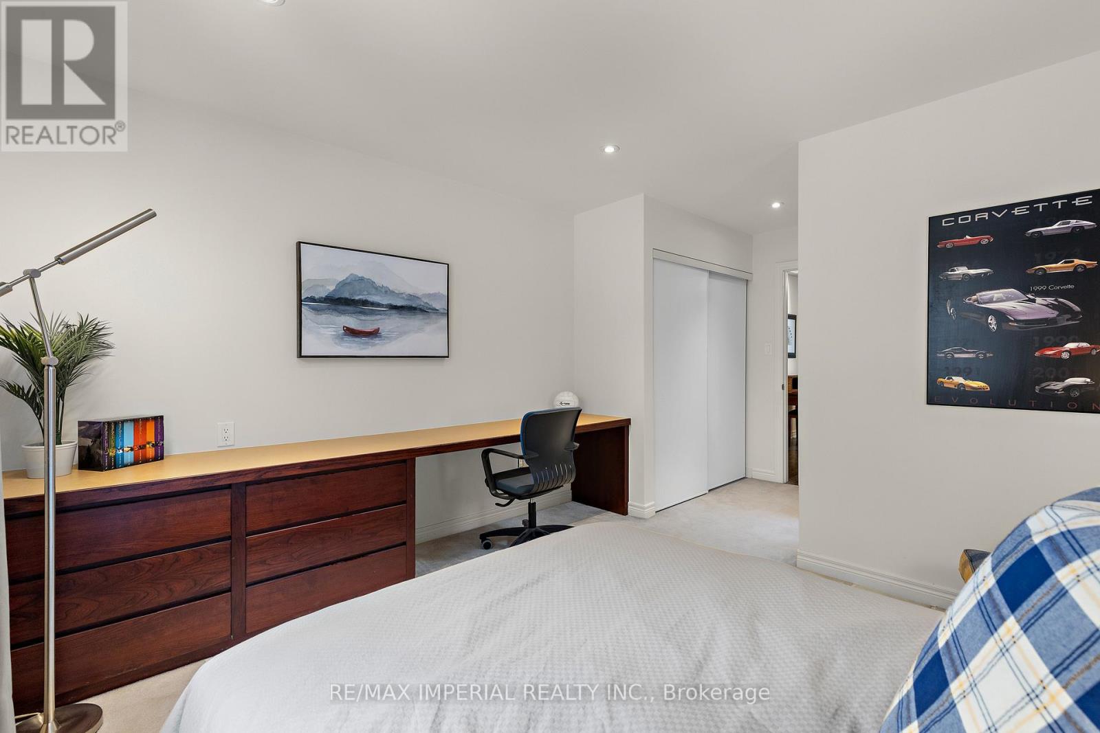 16 Carriage House Court, Richmond Hill, Ontario  L4E 4V3 - Photo 29 - N13023258