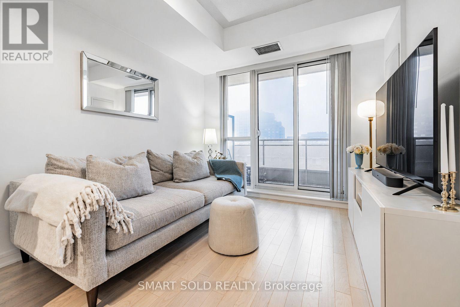 Se403 - 9199 Yonge Street, Richmond Hill, Ontario  L4C 1H7 - Photo 3 - N13023260