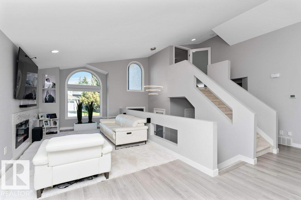 1611 Welbourn Cv Nw, Edmonton, Alberta  T6M 2M5 - Photo 11 - E4483286