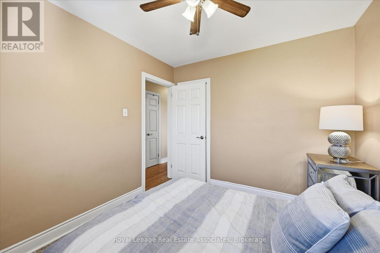 1131 Stanley Drive, Burlington, Ontario  L7P 2K6 - Photo 15 - W13023248