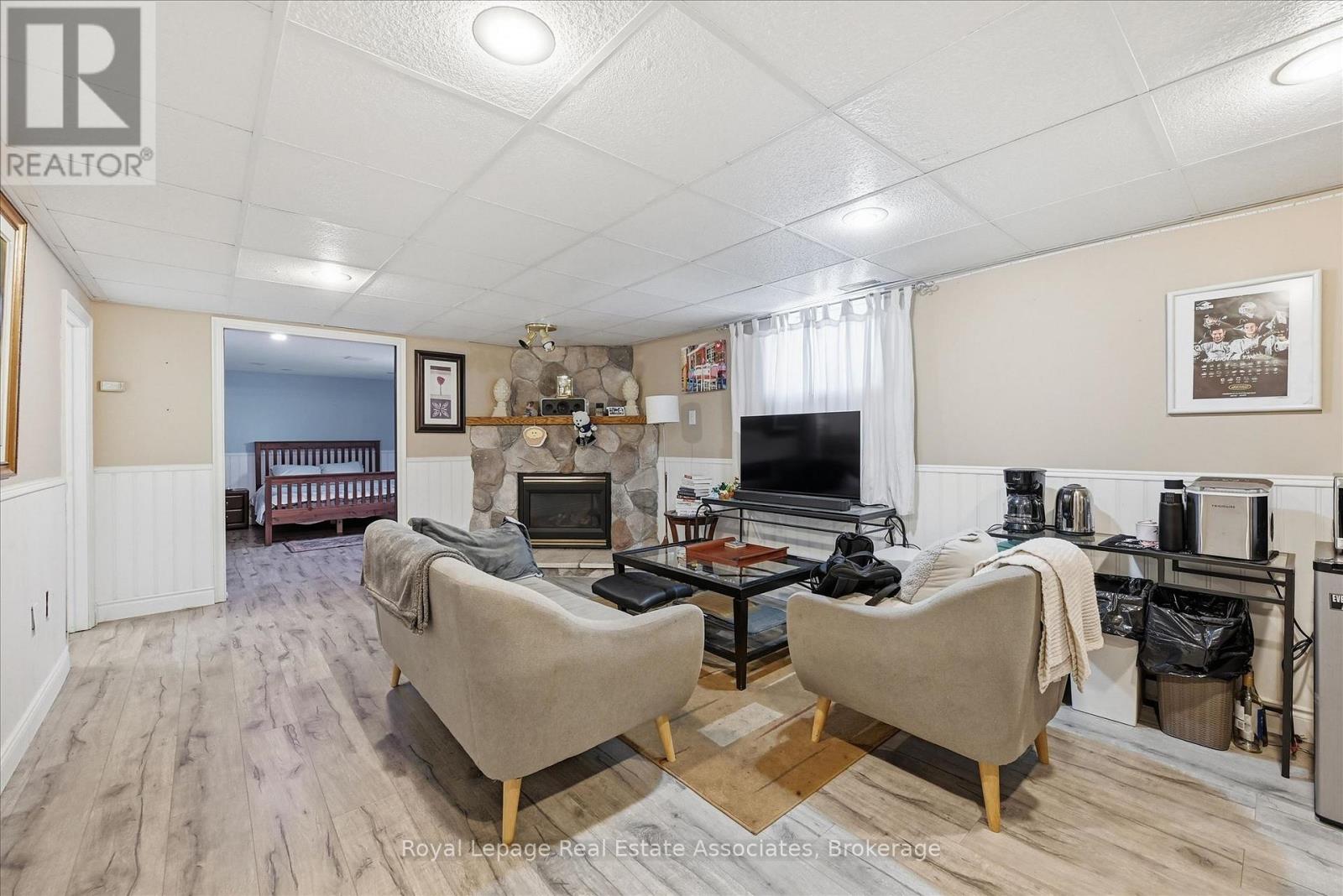 1131 Stanley Drive, Burlington, Ontario  L7P 2K6 - Photo 19 - W13023248