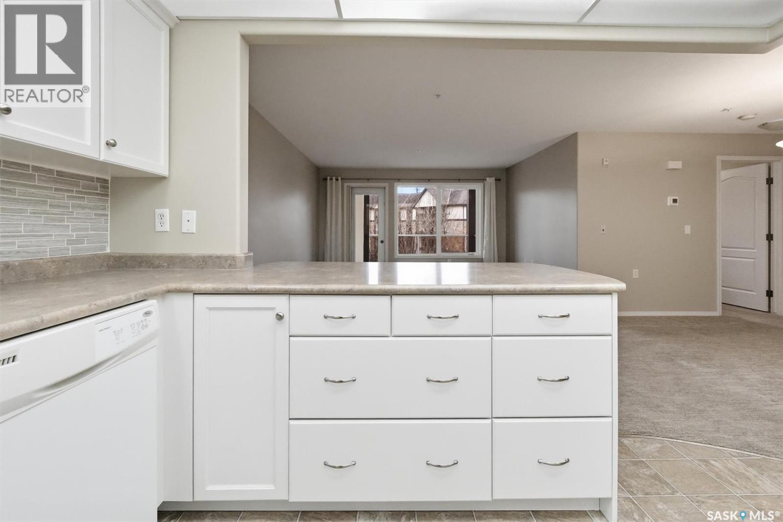 304 1622a Acadia Drive, Saskatoon, Saskatchewan  S7H 5H7 - Photo 9 - SK033078