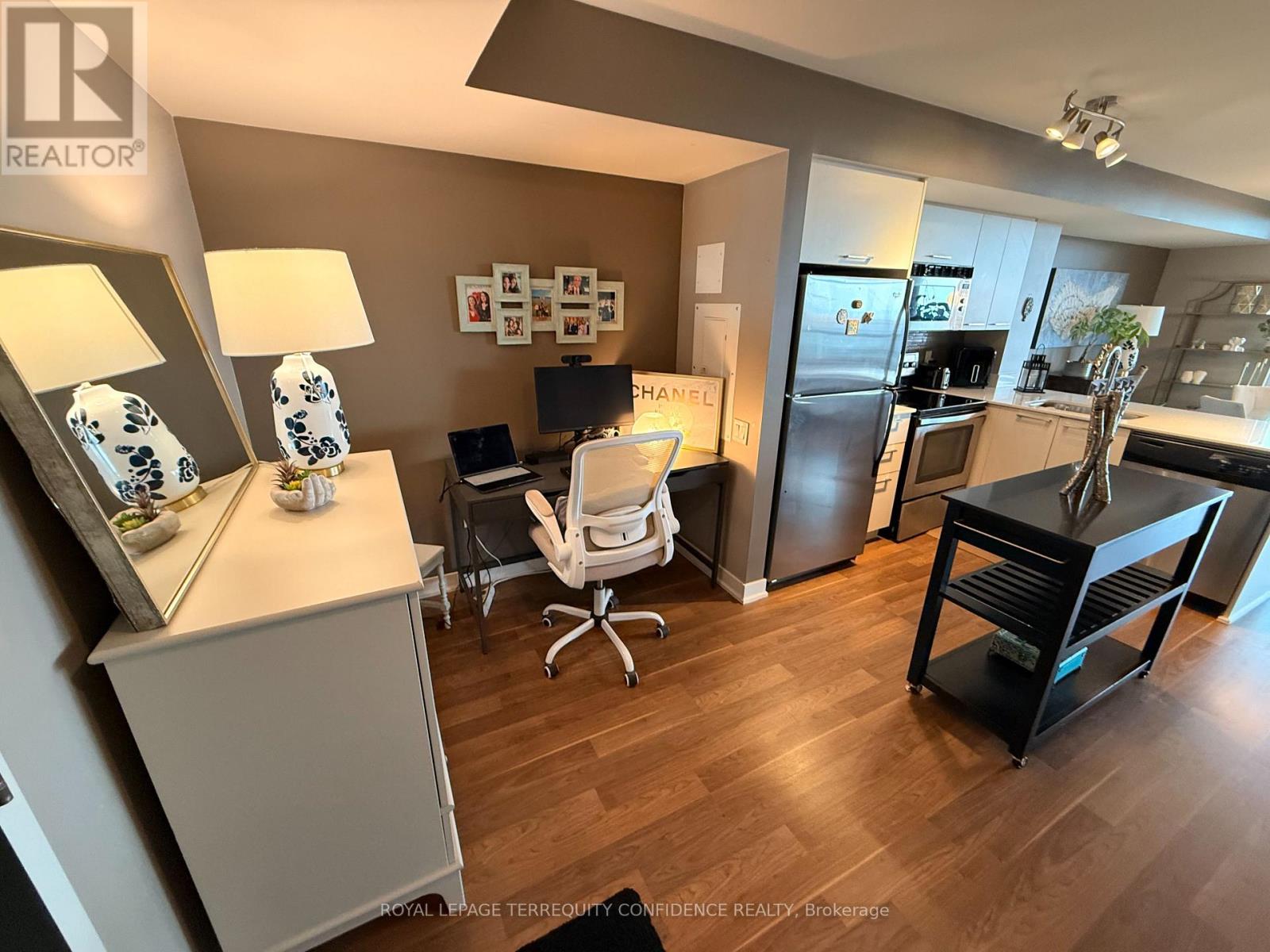 1205 - 78 Tecumseth Street, Toronto, Ontario  M5V 0A9 - Photo 2 - C13023294