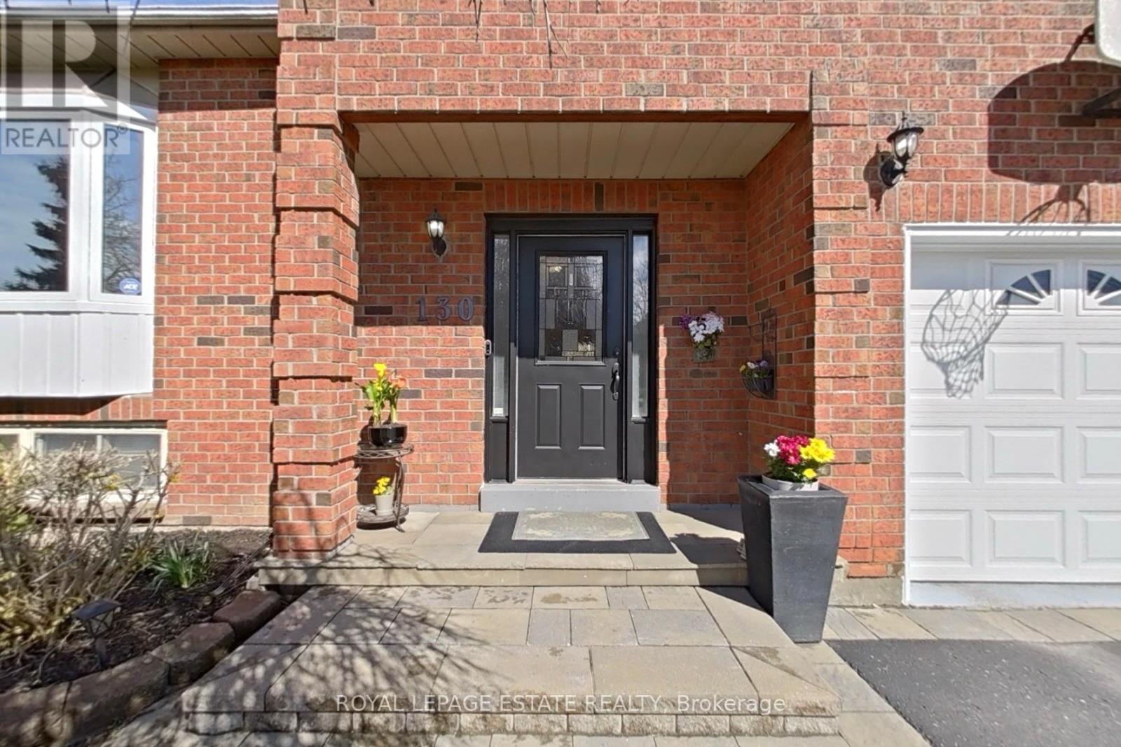 130 William Stephenson Drive, Whitby, Ontario  L1N 8V1 - Photo 3 - E13023296