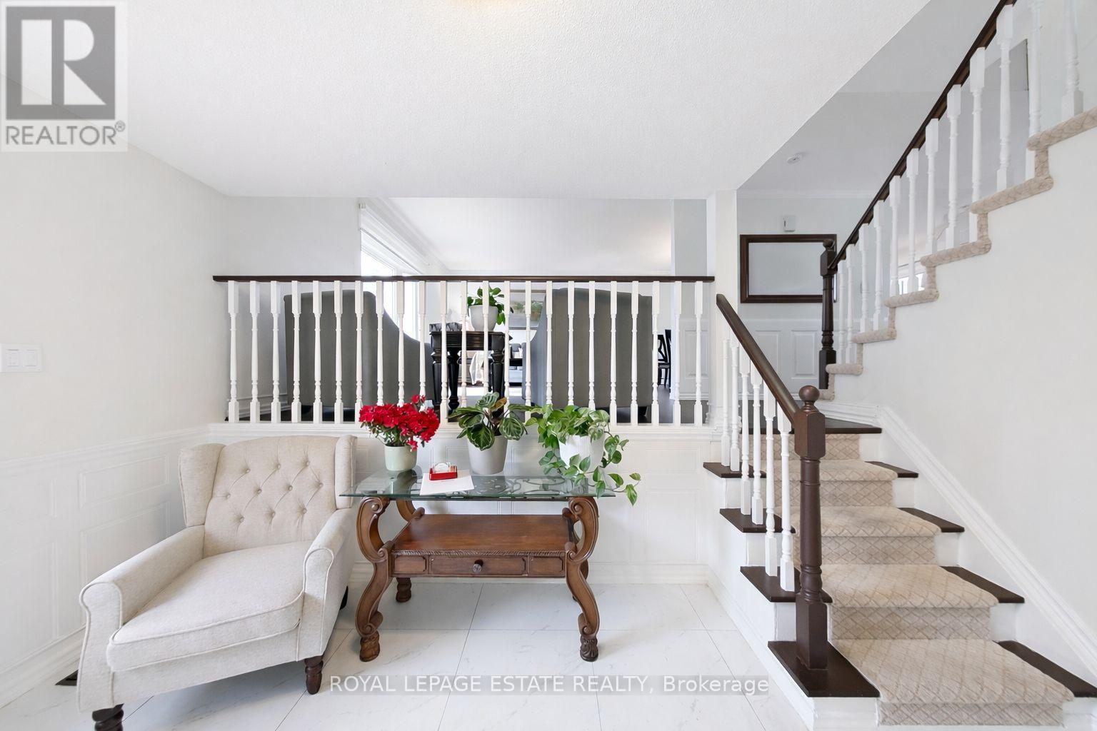 130 William Stephenson Drive, Whitby, Ontario  L1N 8V1 - Photo 5 - E13023296