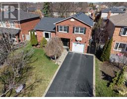 130 WILLIAM STEPHENSON DRIVE, Whitby, Ontario