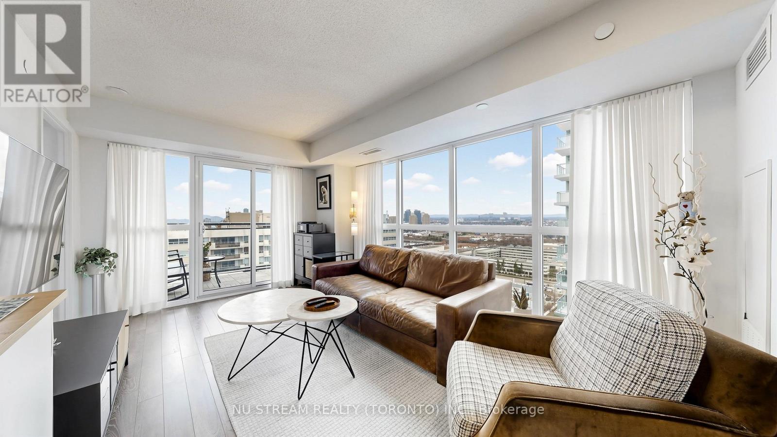 2109 - 20 MEADOWGLEN PLACE, Toronto, Ontario