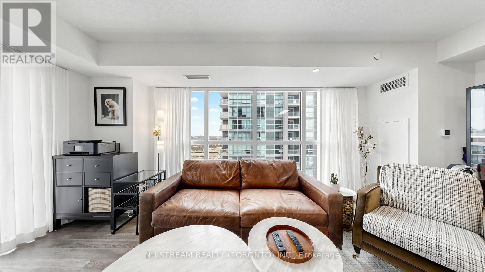 2109 - 20 Meadowglen Place, Toronto, Ontario  M1G 0A9 - Photo 3 - E13023300