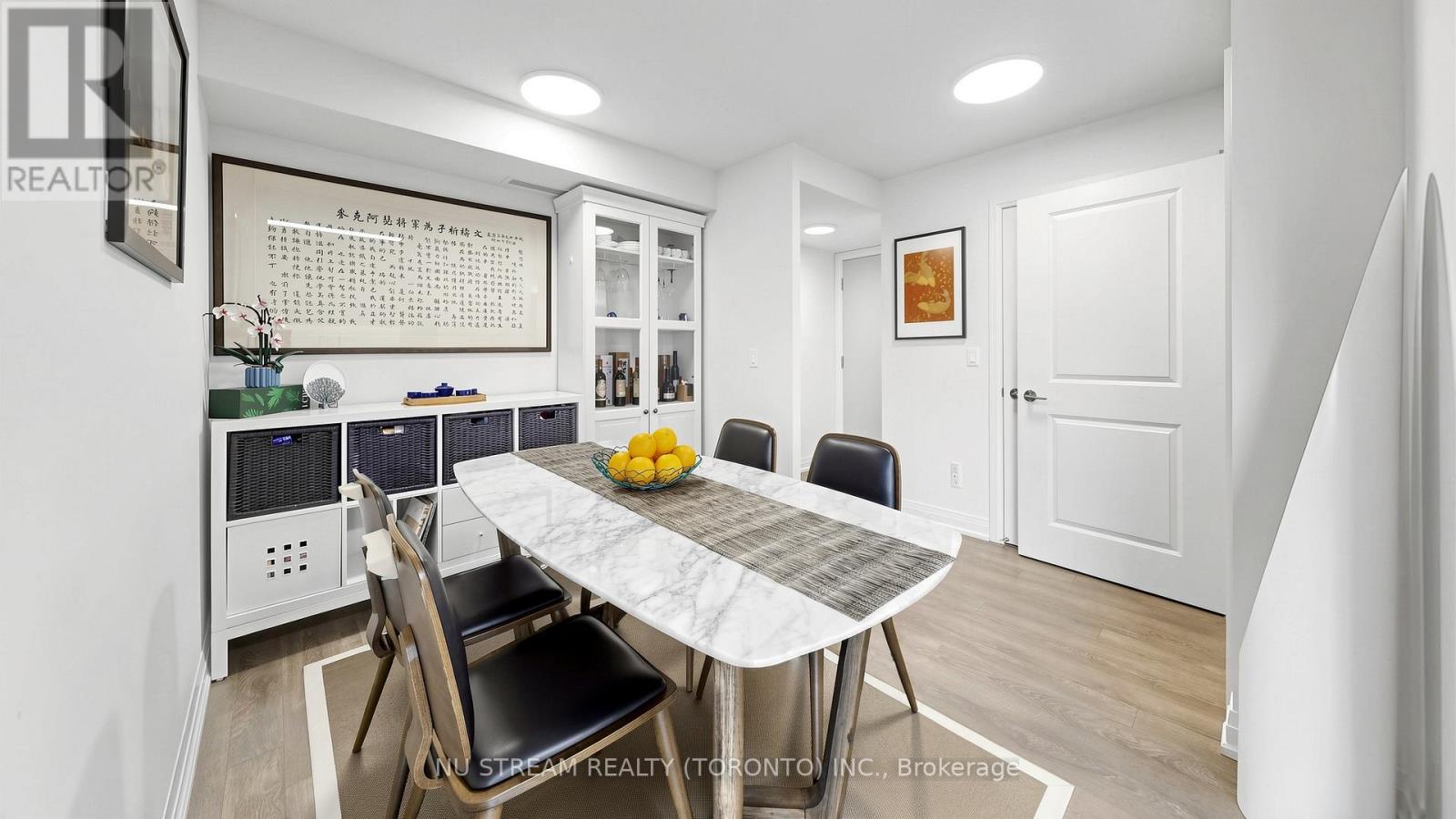 2109 - 20 Meadowglen Place, Toronto, Ontario  M1G 0A9 - Photo 8 - E13023300