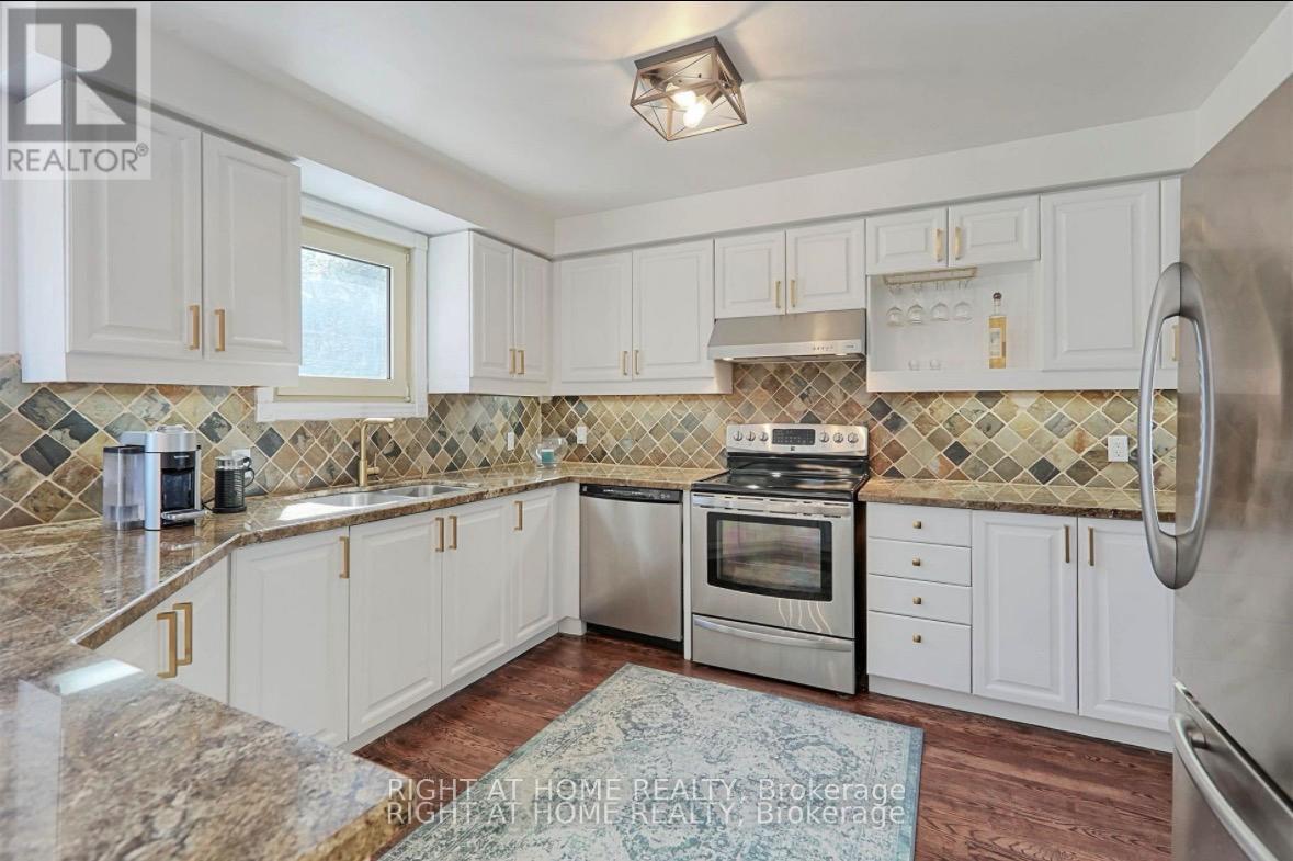 236 Mccaffrey Road, Newmarket, Ontario  L3X 1J3 - Photo 10 - N13023288