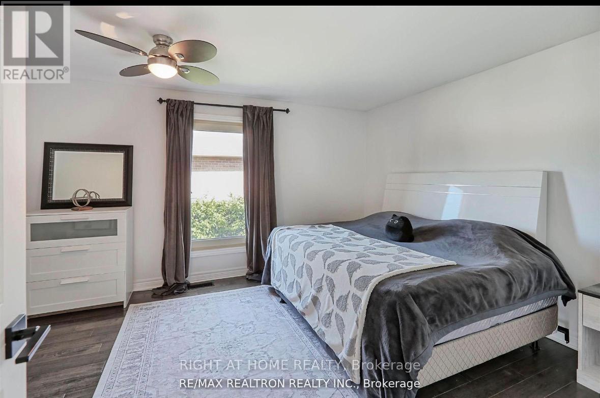 236 Mccaffrey Road, Newmarket, Ontario  L3X 1J3 - Photo 26 - N13023288