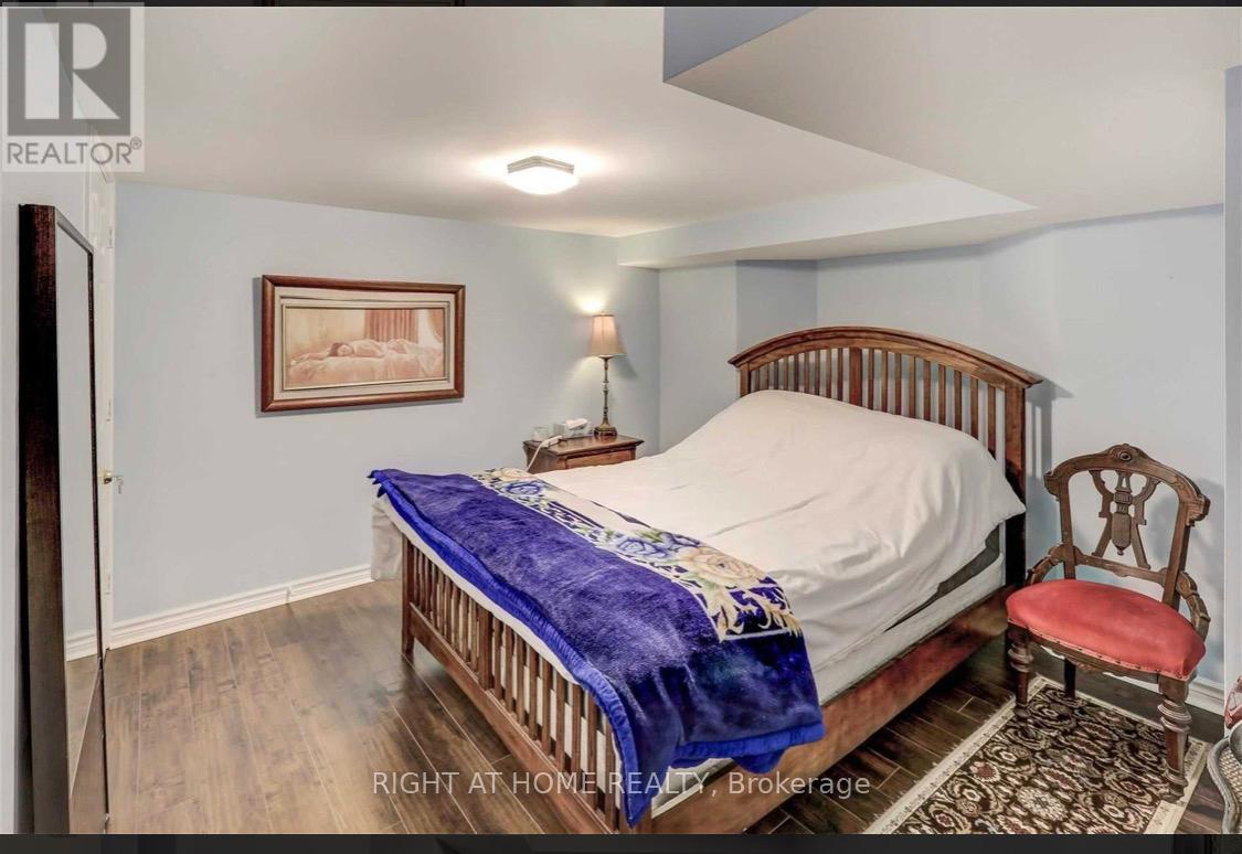 236 Mccaffrey Road, Newmarket, Ontario  L3X 1J3 - Photo 33 - N13023288