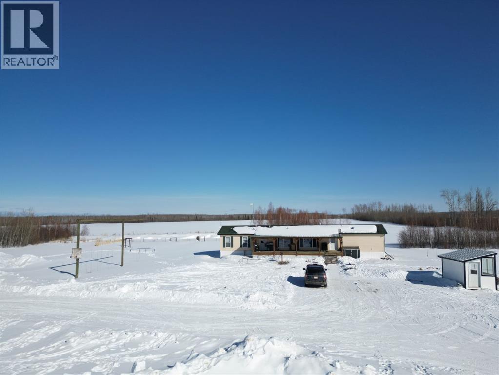 106243 Rge Rd 122, Rural Mackenzie County, Alberta  T0H 2H0 - Photo 2 - A2275683