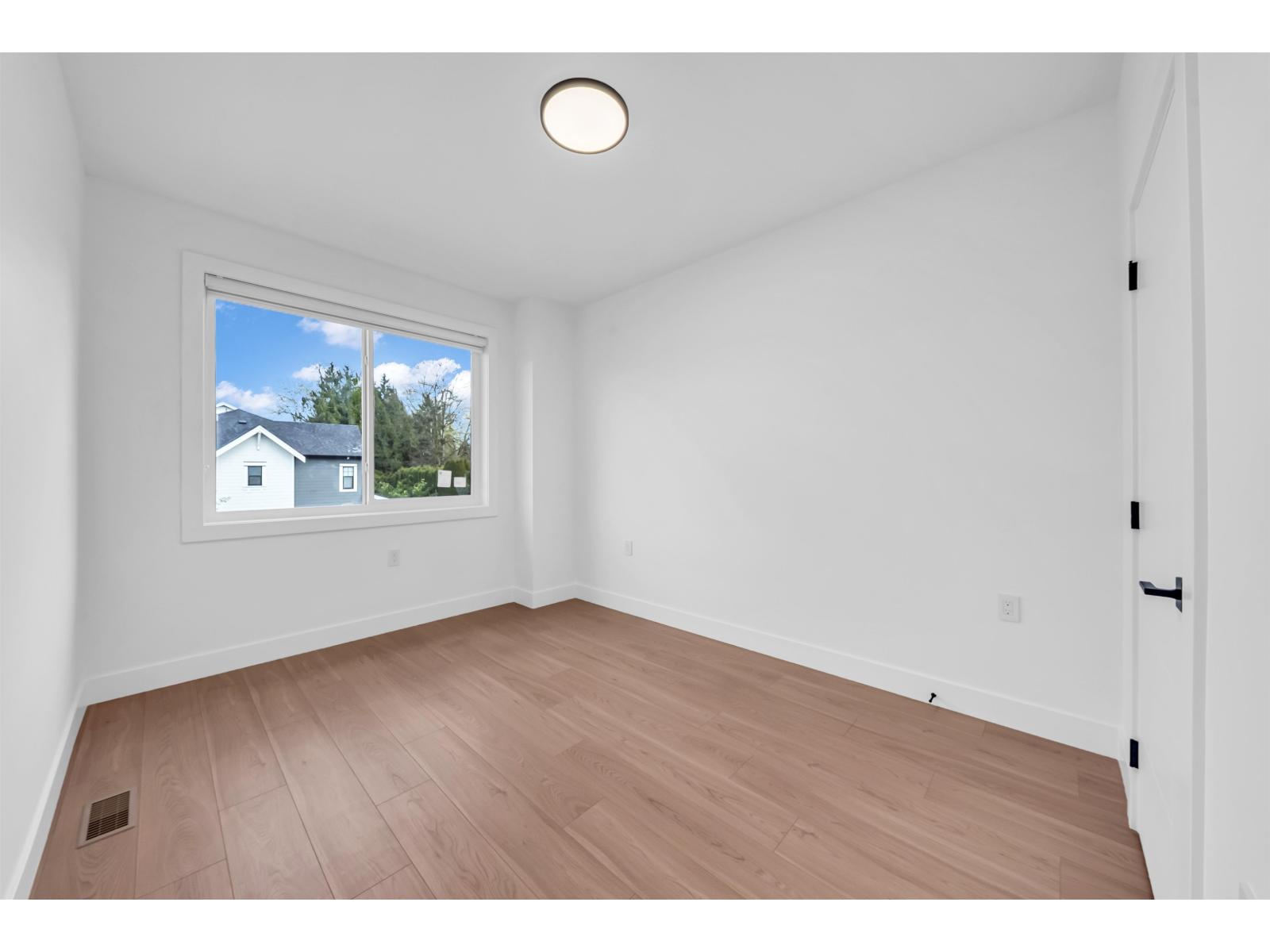 7629 197 Street, Langley, British Columbia  V2Y 3T4 - Photo 19 - R3113315