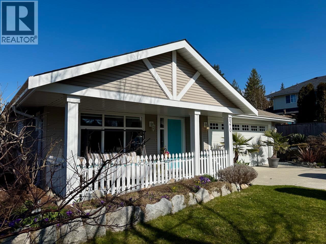 6270 Homestead Avenue, Sechelt, British Columbia  V7Z 0M6 - Photo 30 - R3082206