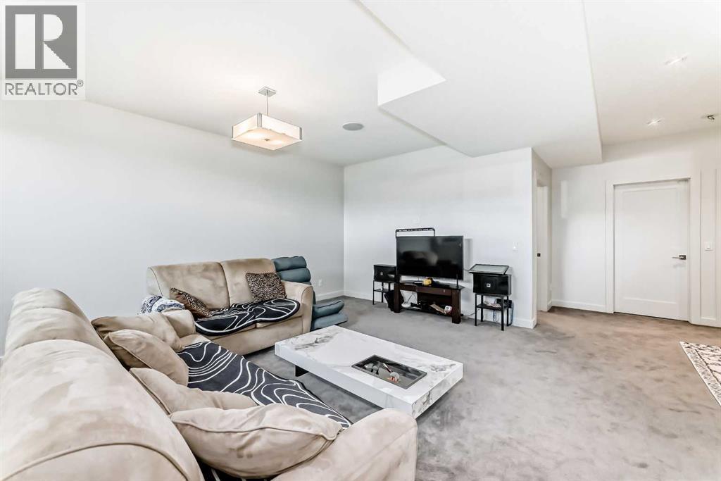 112 Hanover Road Sw, Calgary, Alberta  T2V 3J4 - Photo 29 - A2302268