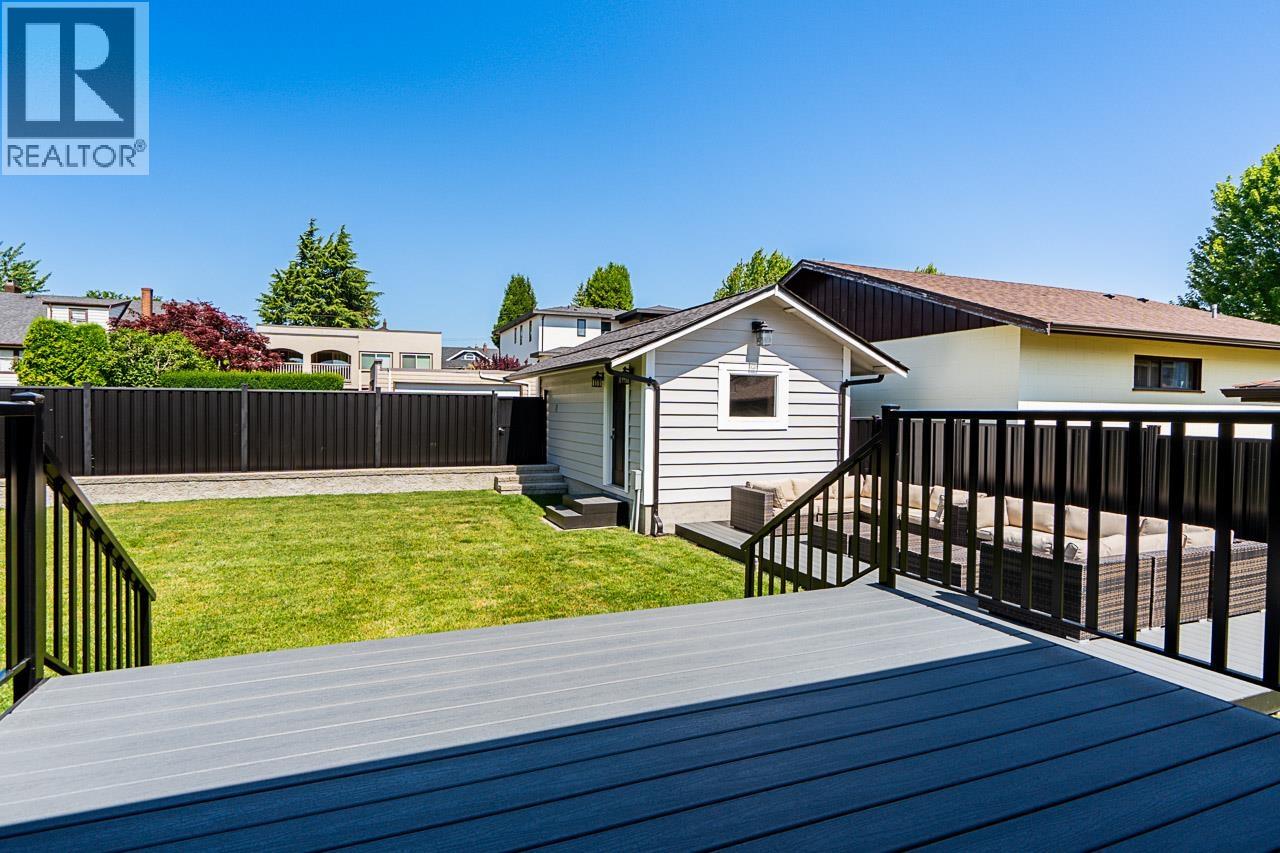 905 Edinburgh Street, New Westminster, British Columbia  V3M 2V2 - Photo 39 - R3113609