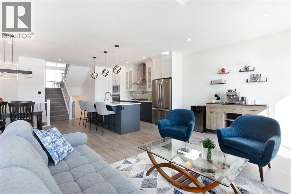 152 Cranbrook Gardens Se, Calgary, Alberta  T3M 3K6 - Photo 9 - A2297872