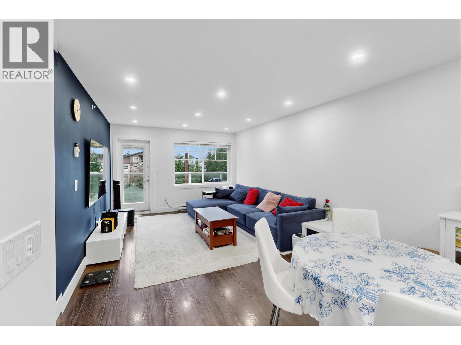 401 1990 Westminster Avenue, Port Coquitlam, British Columbia  V3B 1E8 - Photo 8 - R3113754