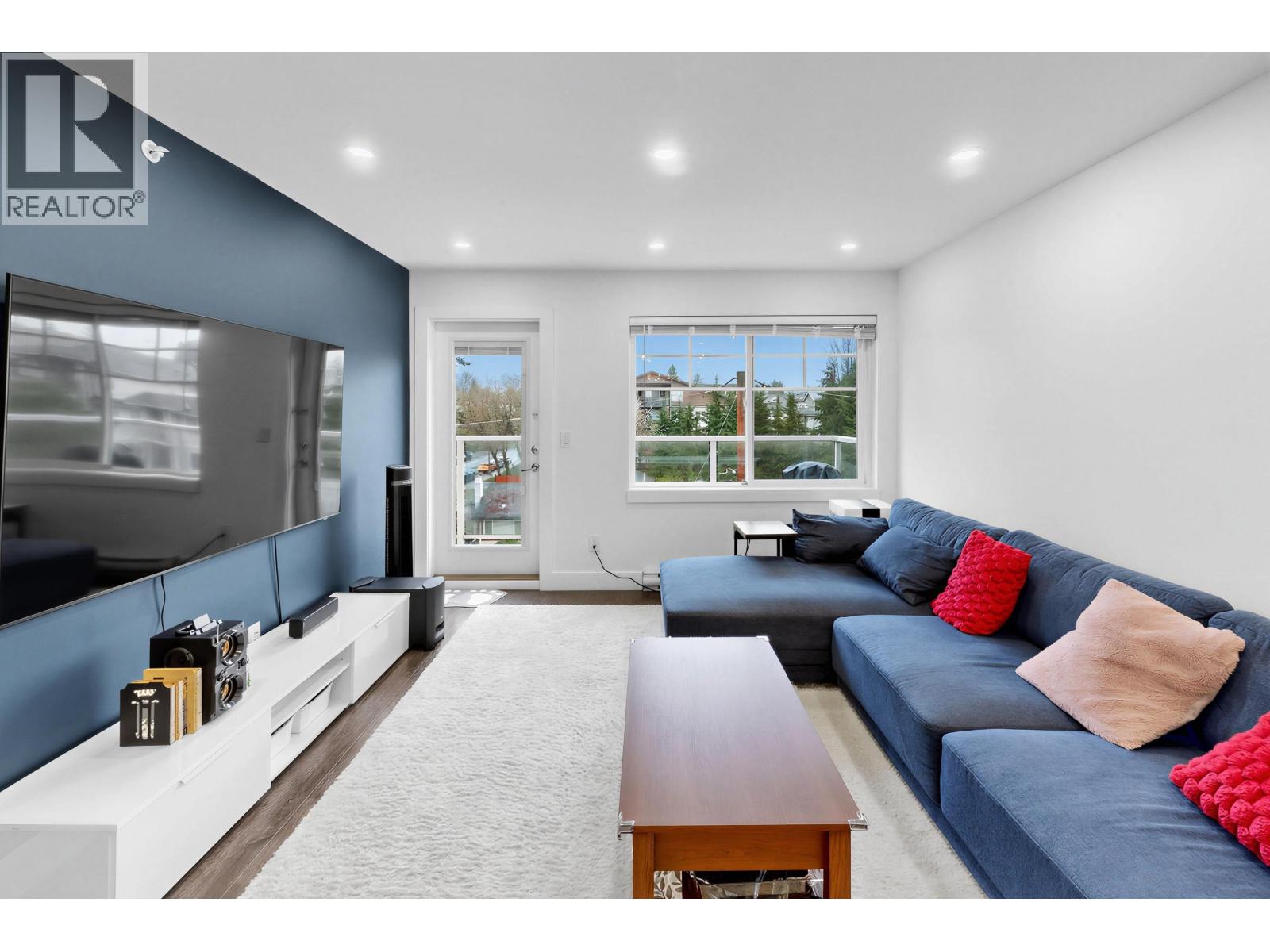 401 1990 Westminster Avenue, Port Coquitlam, British Columbia  V3B 1E8 - Photo 13 - R3113754