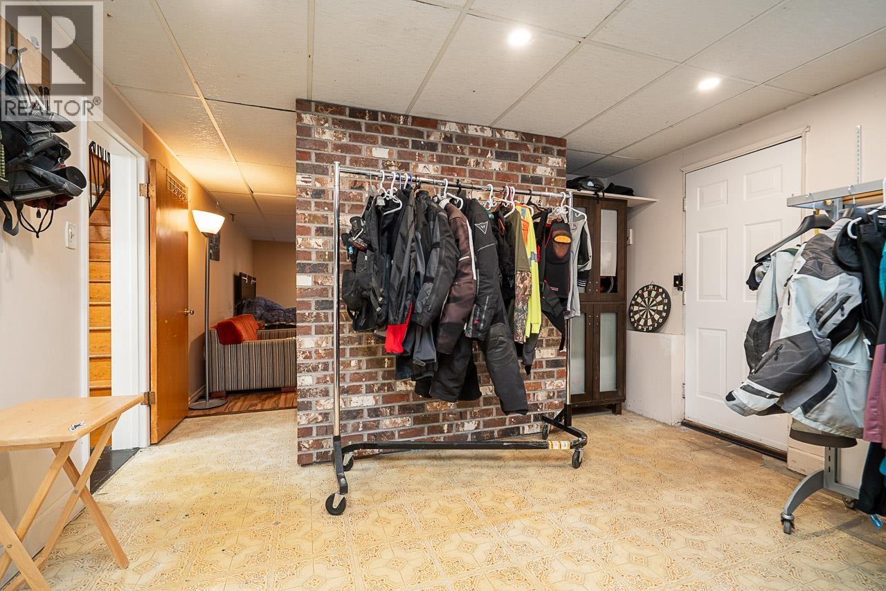 320 Seaforth Crescent, Coquitlam, British Columbia  V3K 2M4 - Photo 21 - R3113242