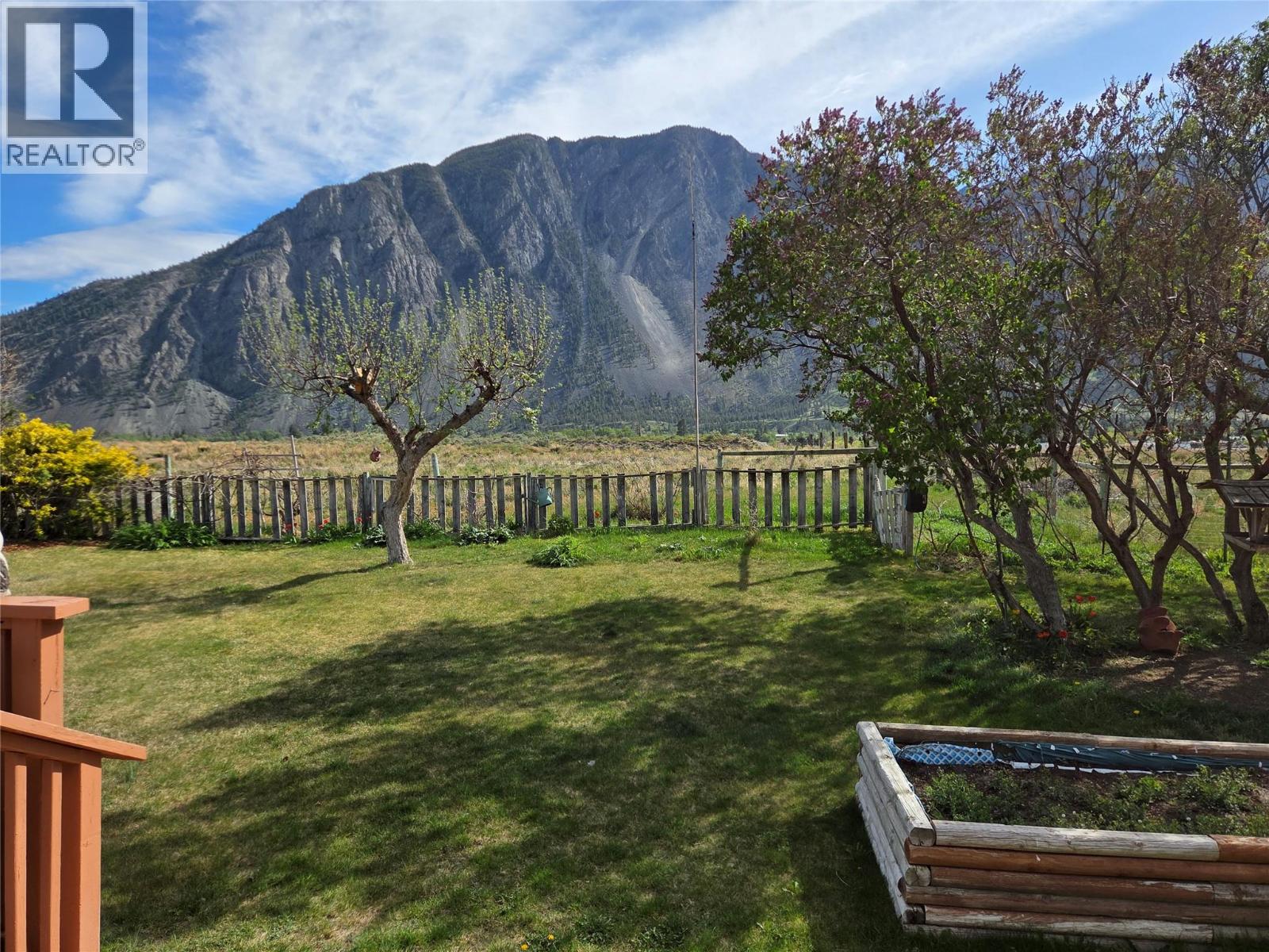 723 3rd Avenue, Keremeos, British Columbia  V0X 1N2 - Photo 24 - 10384153