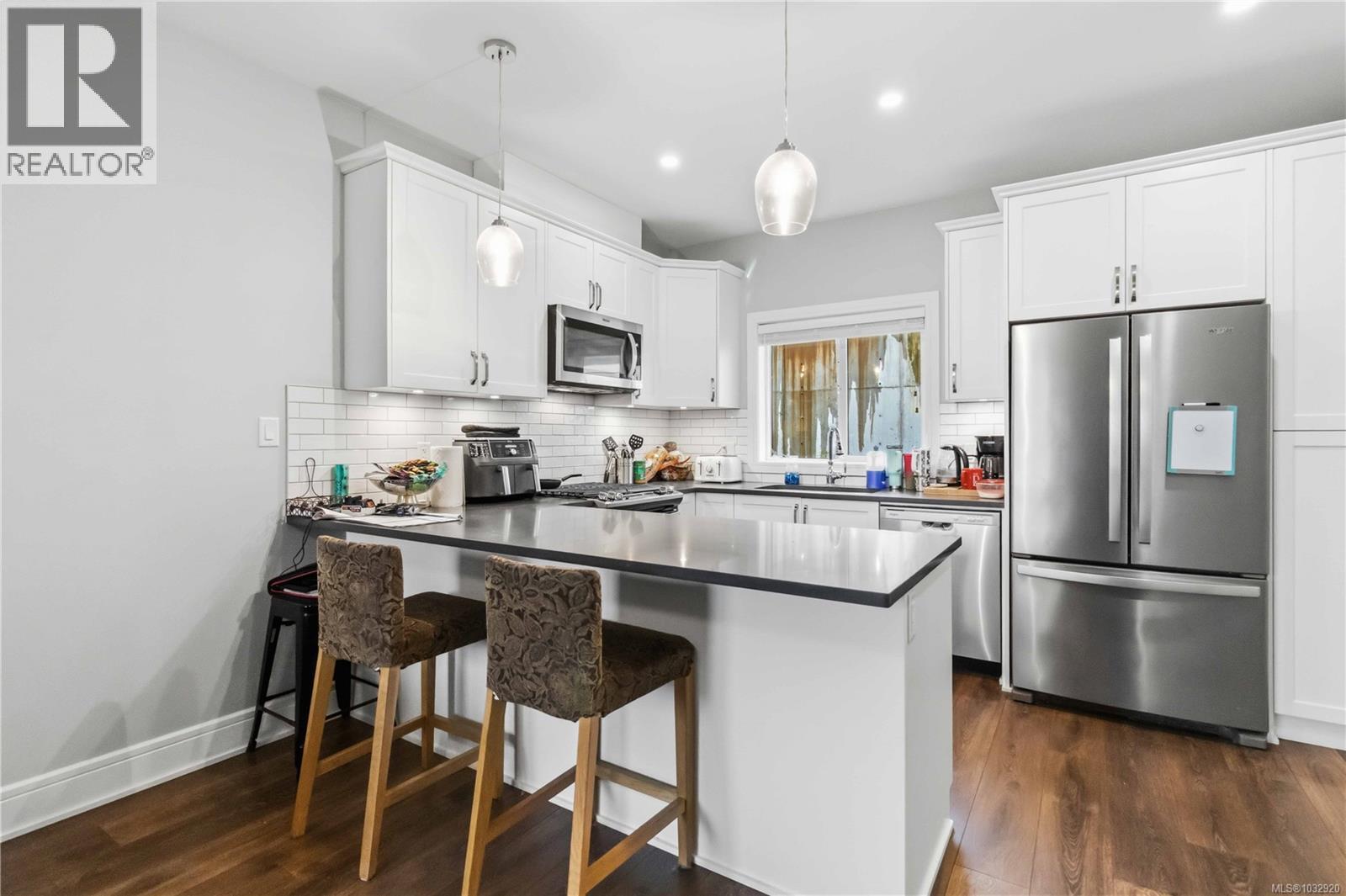 3023 Constellation Ave, Langford, British Columbia  V9B 0V2 - Photo 4 - 1032920