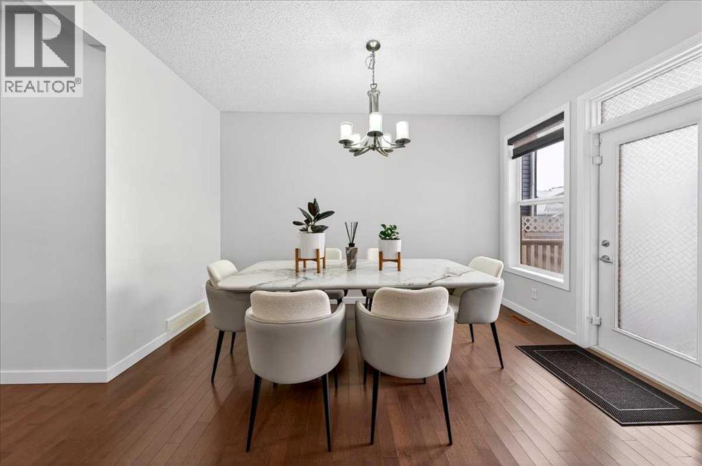 7 Redstone Park Ne, Calgary, Alberta  T3N 1B5 - Photo 9 - A2292151