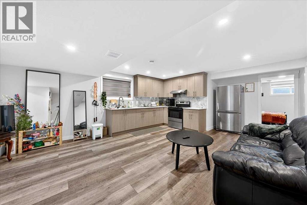 7 Redstone Park Ne, Calgary, Alberta  T3N 1B5 - Photo 42 - A2292151