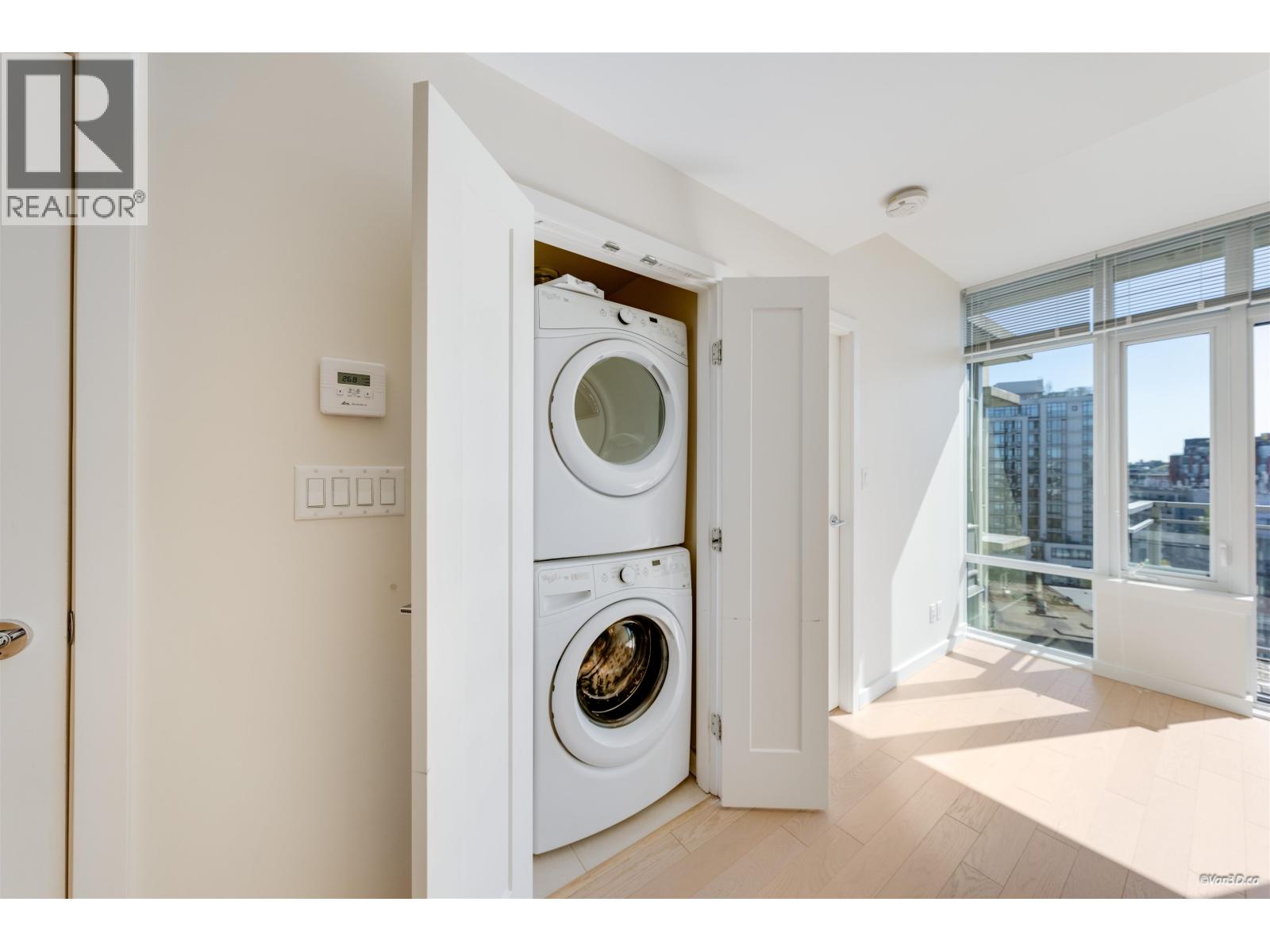 1002 88 W 1st Avenue, Vancouver, British Columbia  V5Y 0K2 - Photo 29 - R3111282