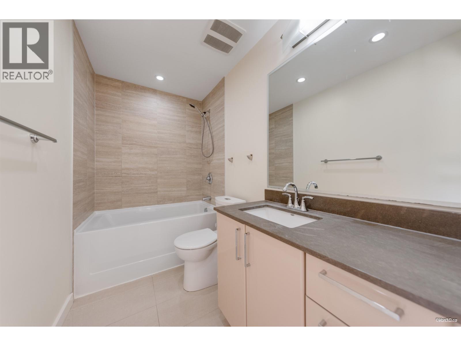 1002 88 W 1st Avenue, Vancouver, British Columbia  V5Y 0K2 - Photo 26 - R3111282