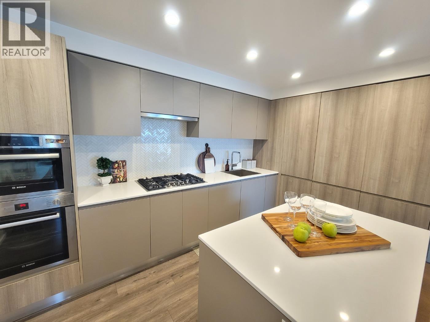 4801 3809 Evergreen Place, Burnaby, British Columbia  V3J 0M1 - Photo 9 - R3110447