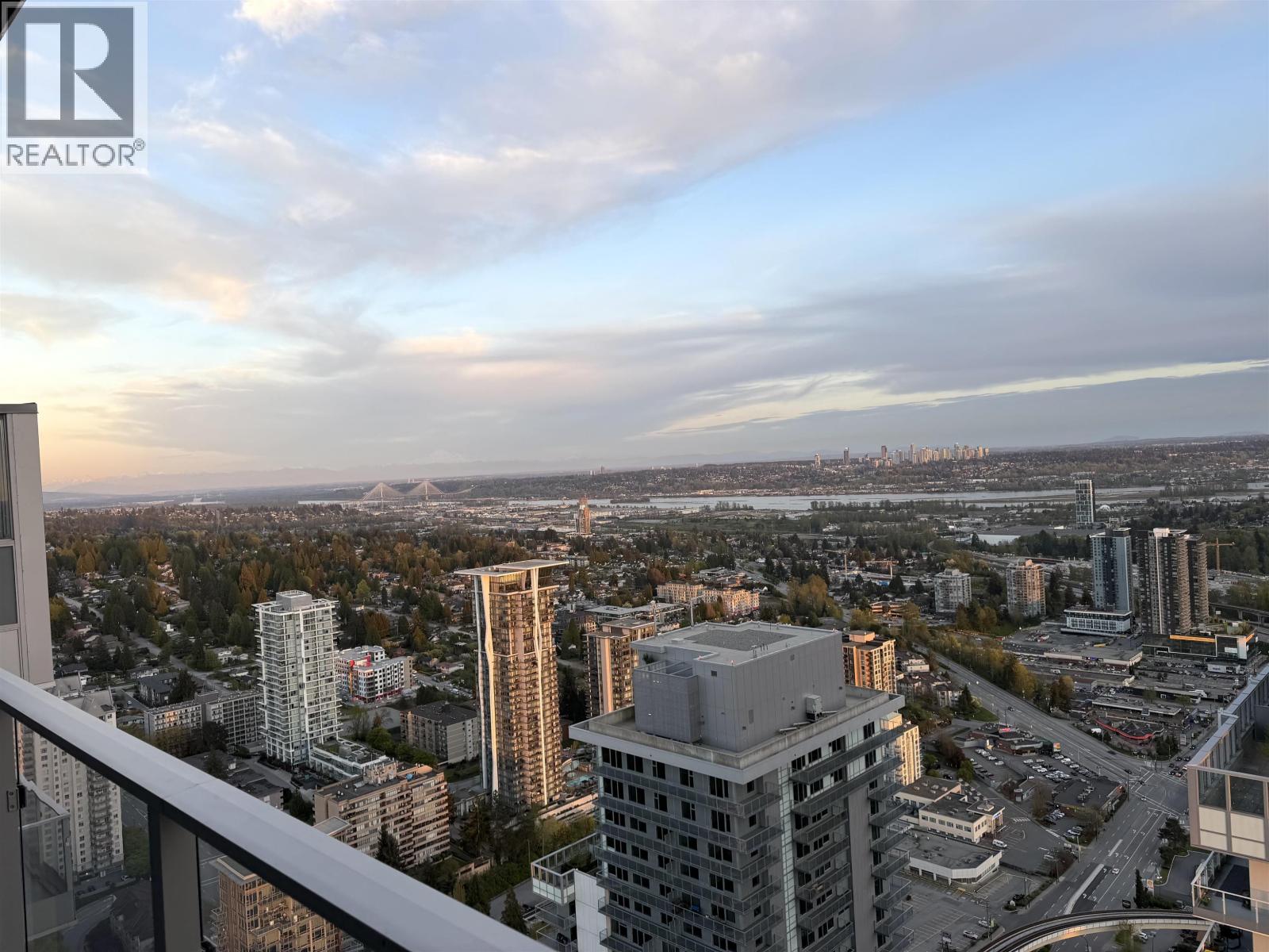 4801 3809 Evergreen Place, Burnaby, British Columbia  V3J 0M1 - Photo 5 - R3110447