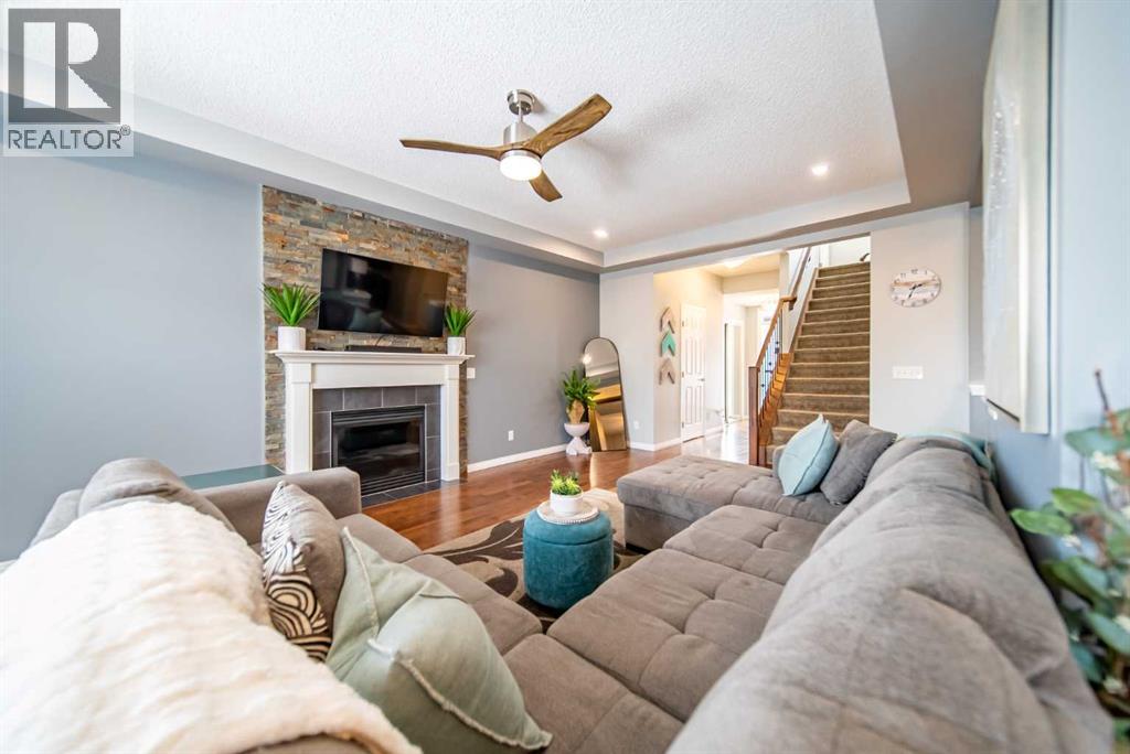 322 Windridge View Sw, Airdrie, Alberta  T4B 3R9 - Photo 6 - A2294830