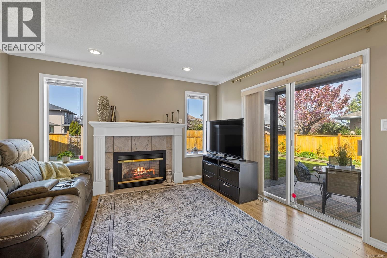 6226 Mcrobb Ave, Nanaimo, British Columbia  V9V 1L2 - Photo 2 - 1032050