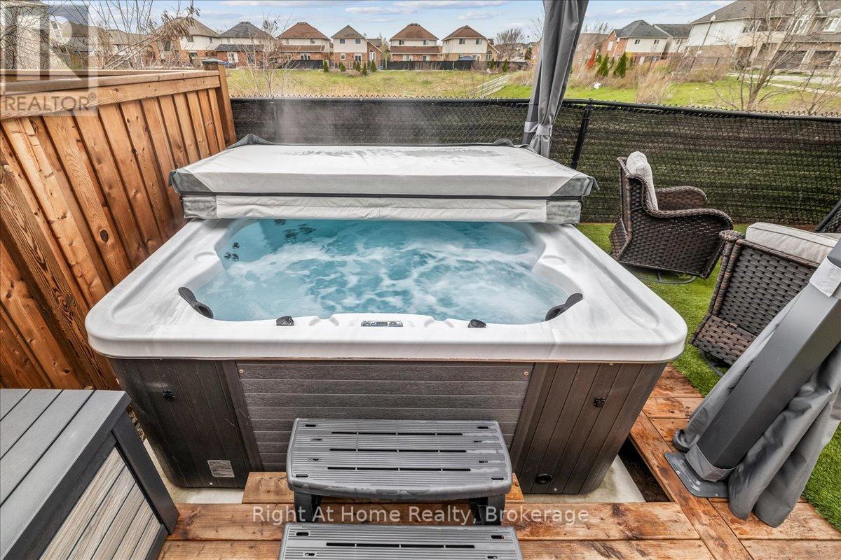 67 Foothills Lane, Hamilton, Ontario  L8E 0K1 - Photo 39 - X13023414