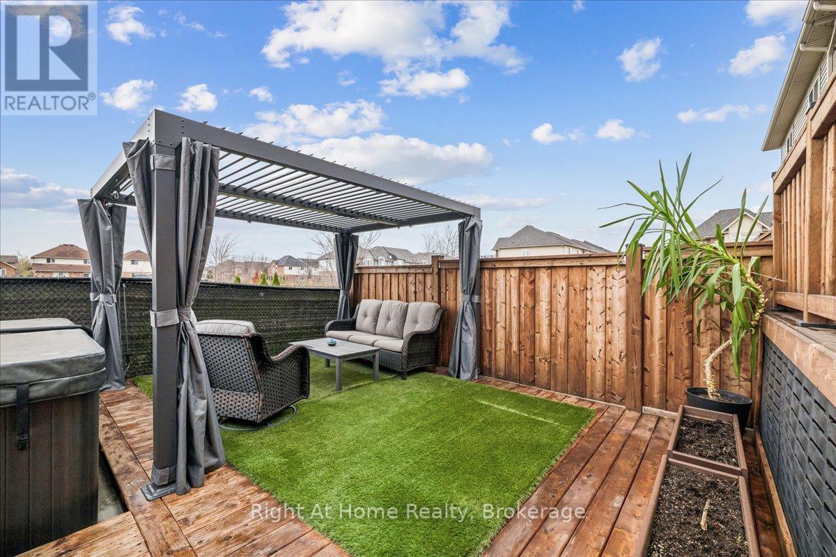 67 Foothills Lane, Hamilton, Ontario  L8E 0K1 - Photo 41 - X13023414