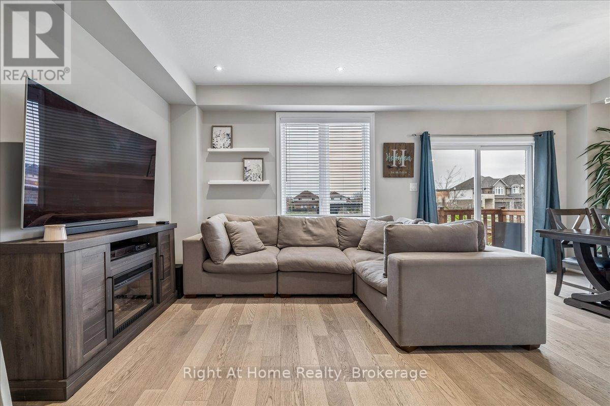 67 Foothills Lane, Hamilton, Ontario  L8E 0K1 - Photo 9 - X13023414