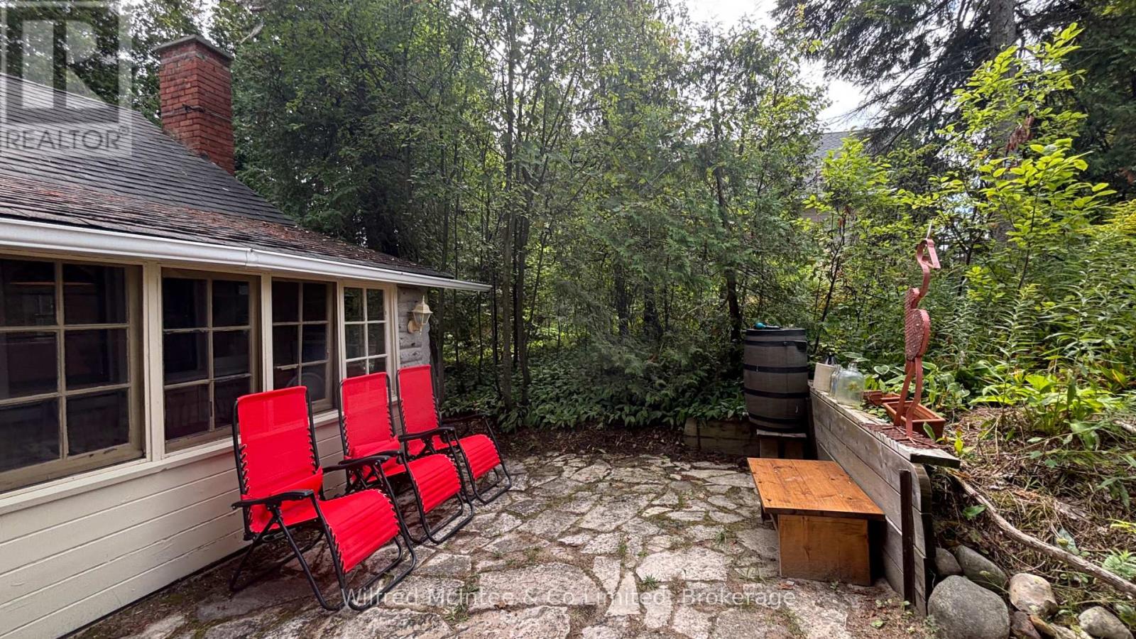 7 6th Avenue S, South Bruce Peninsula, Ontario N0H 2G0 - Photo 3 - X13022902