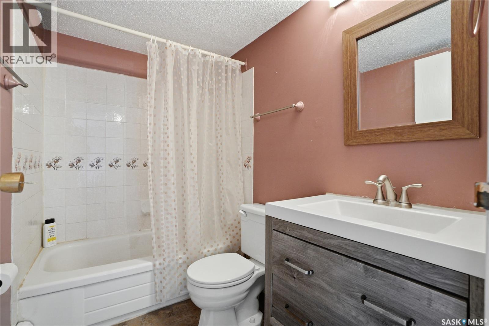 307 419 Tait Court, Saskatoon, Saskatchewan  S7H 5L3 - Photo 29 - SK033353