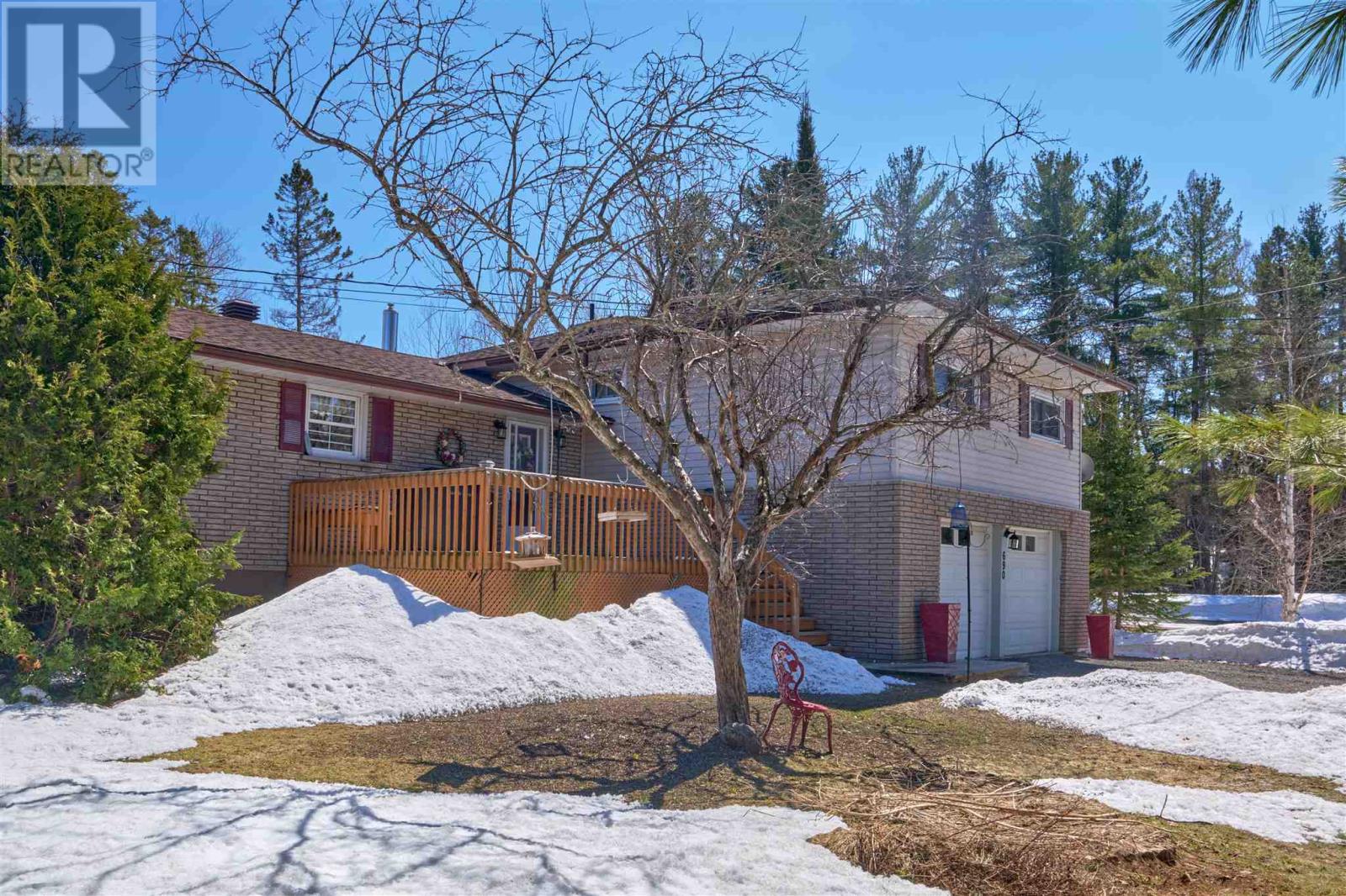 690 Walls Side Rd, Sault Ste. Marie, Ontario  P6A 6K4 - Photo 4 - SM260680