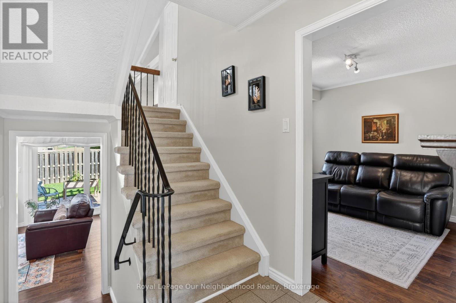 656 Hillcroft Street, Oshawa, Ontario  L1G 7K6 - Photo 13 - E13023336