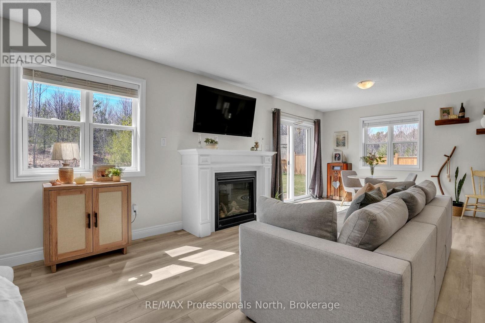 33 Whitehorn Park Road W, Bracebridge, Ontario  P1L 1W9 - Photo 7 - X13023360