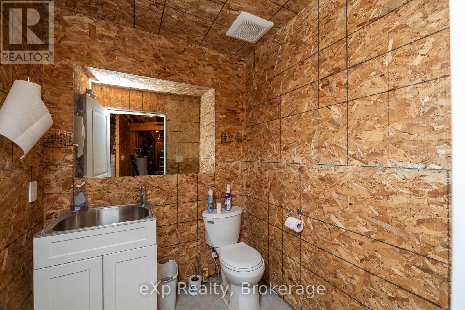 10075 Hwy 6, Georgian Bluffs, Ontario  N0H 2T0 - Photo 20 - X13023380