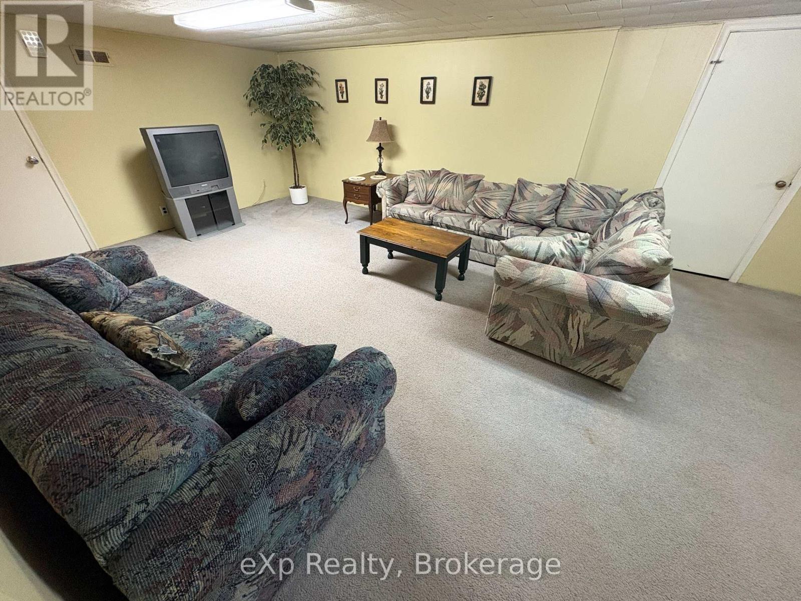 661 2nd Avenue Se, Georgian Bluffs, Ontario  N4K 5T2 - Photo 29 - X13023384